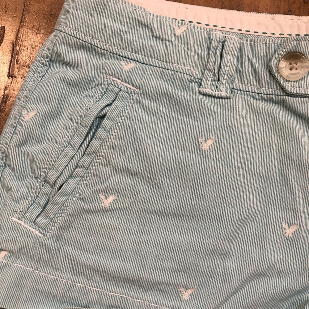 Pair of American Eagle Outfitters Shorts Size 2 - Picture 2 of 8